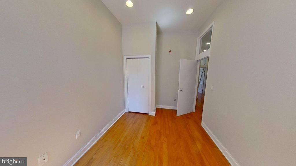1412 W Susquehanna Avenue - Photo 9