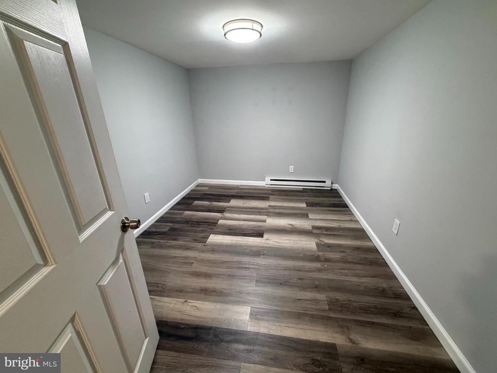 6712 N 18th Street - Photo 9