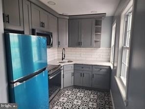 217 Green Lane - Photo 3