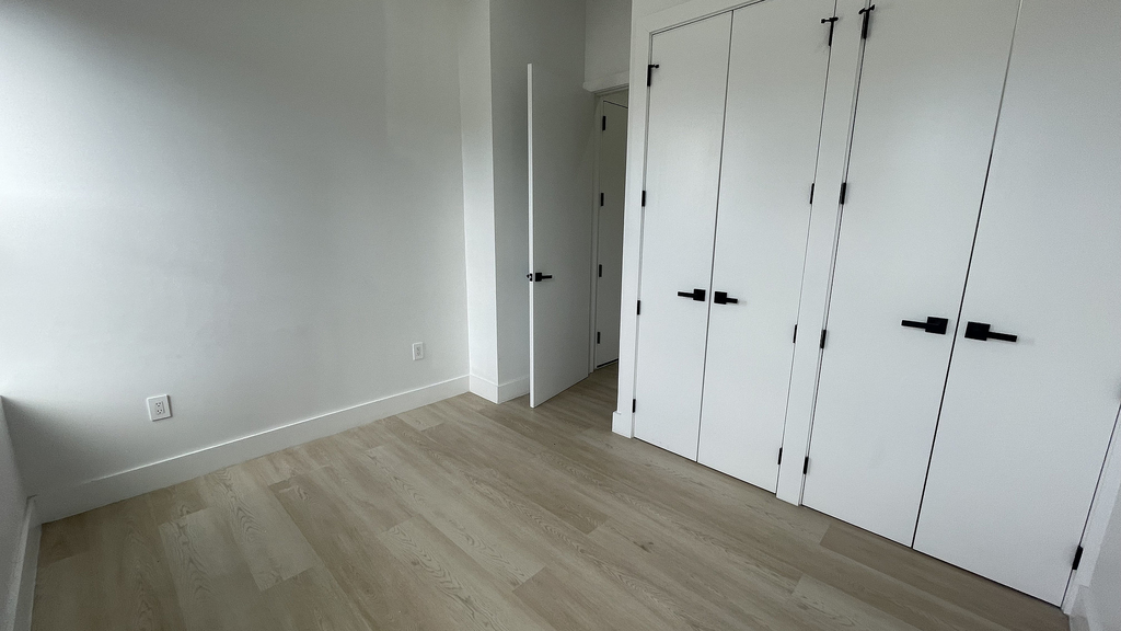 375 Bushwick Ave - Photo 5