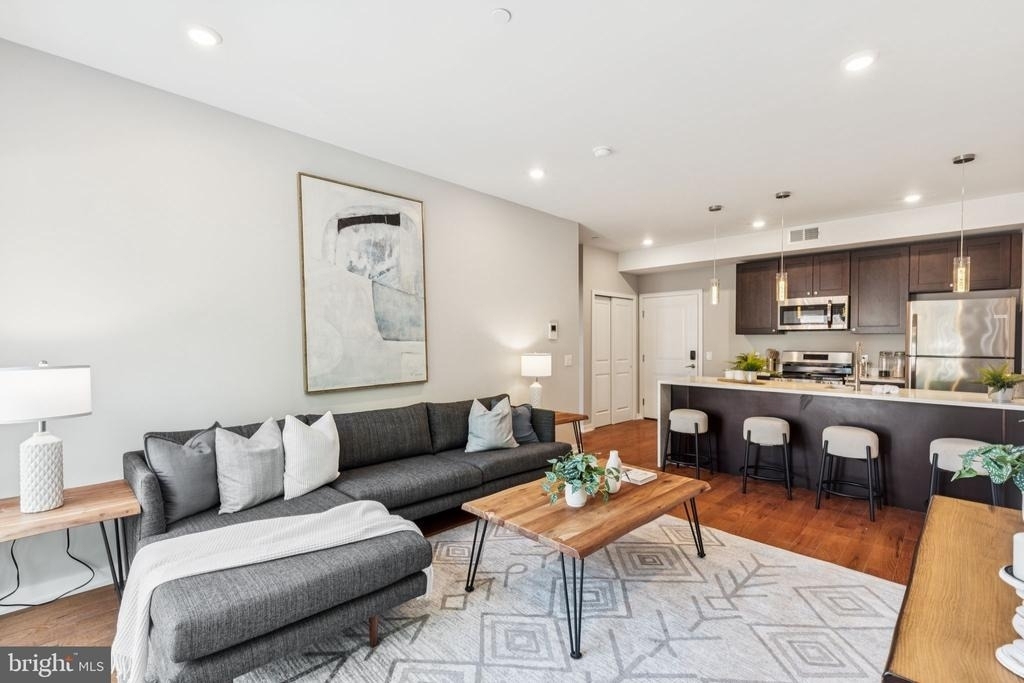 203 Haverford Avenue - Photo 13