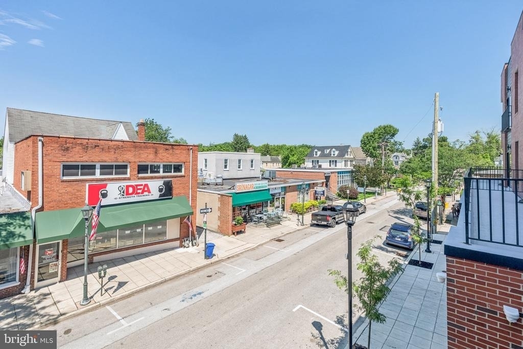 203 Haverford Avenue - Photo 17