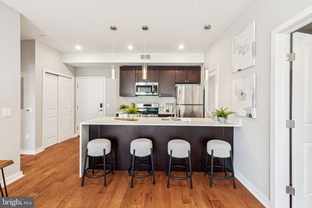 203 Haverford Avenue - Photo 9