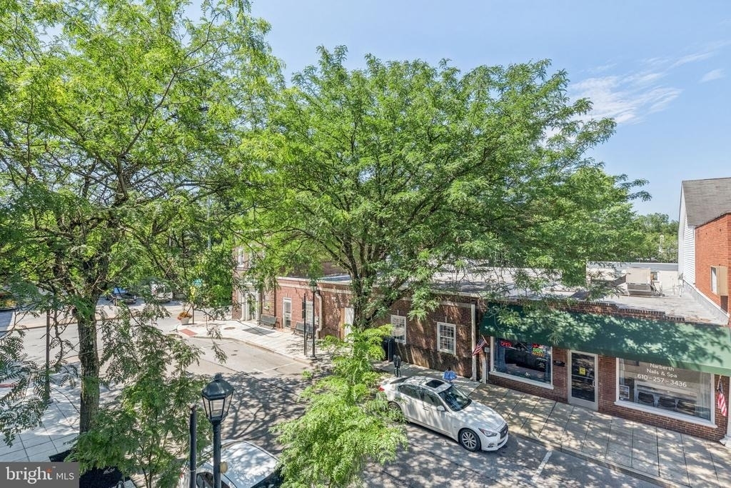 203 Haverford Avenue - Photo 18