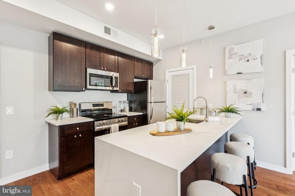 203 Haverford Avenue - Photo 8