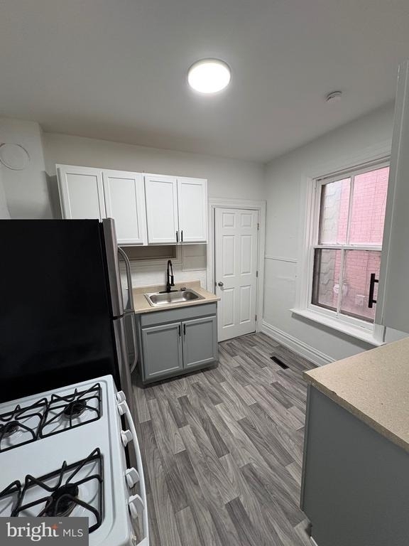 537 S 15th Street - Photo 4