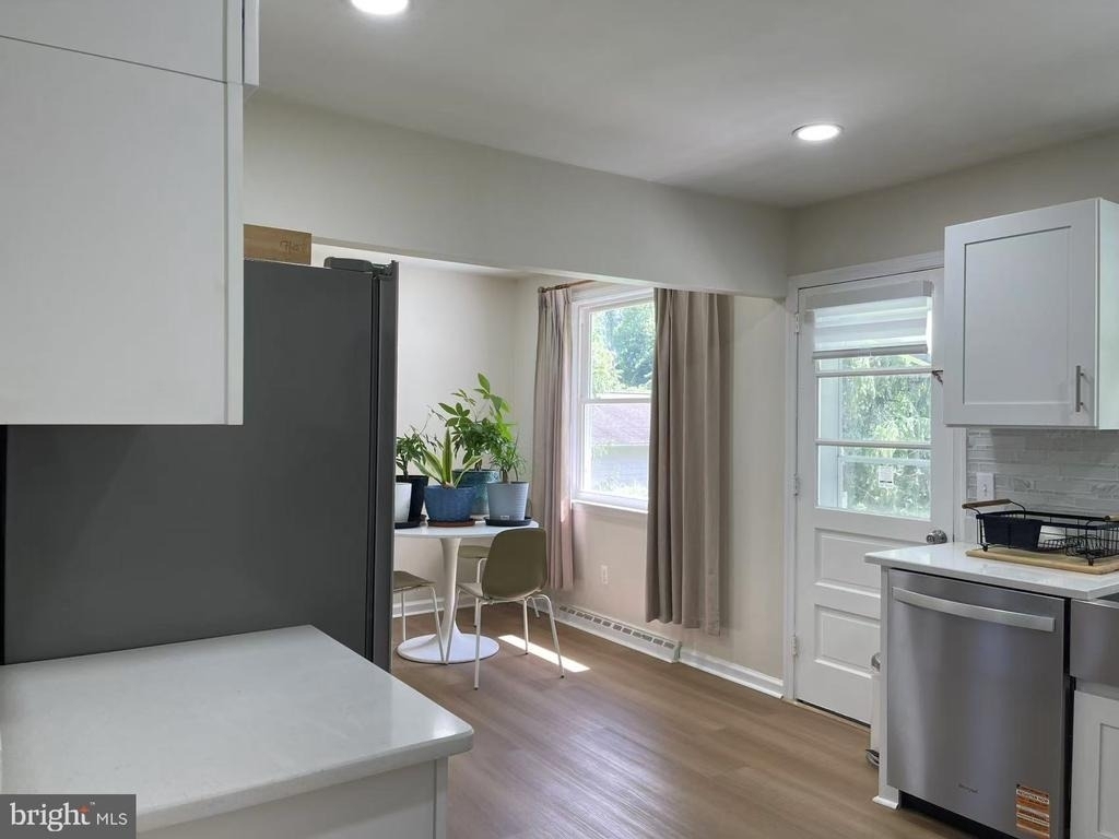 1019 Howellville Road - Photo 9