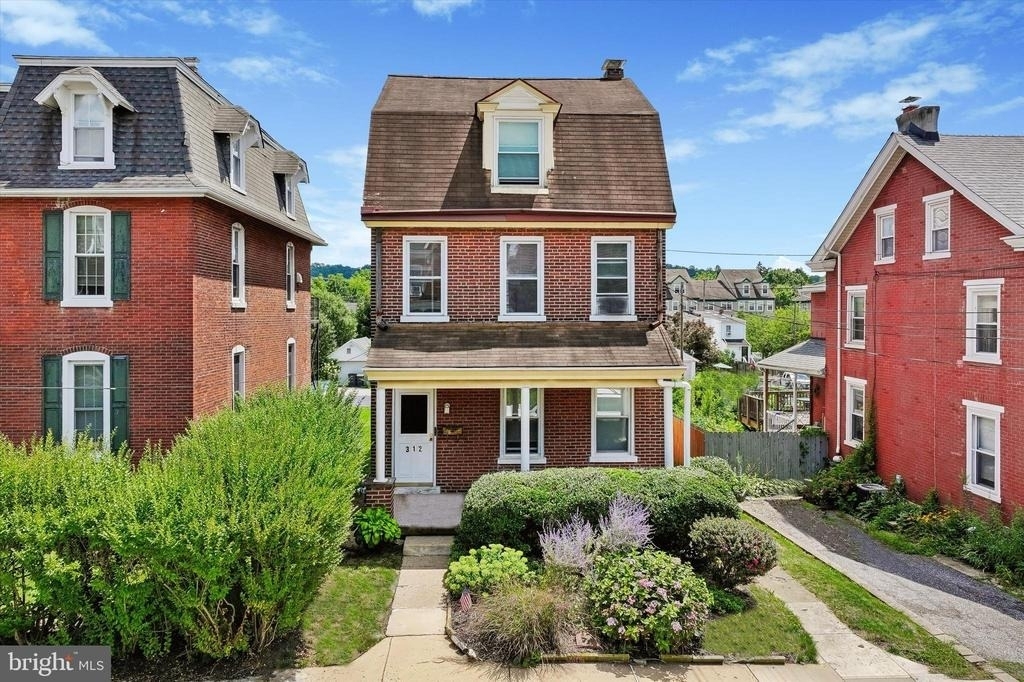 312 Washington Avenue - Photo 3