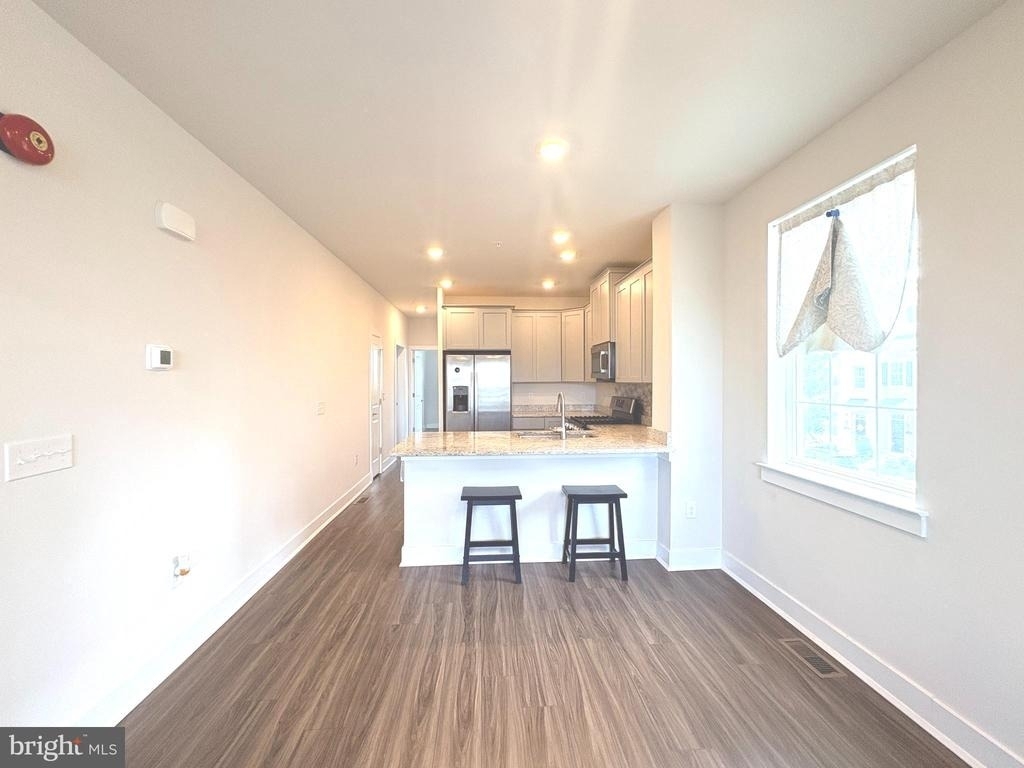 135 Annapolis Street - Photo 9