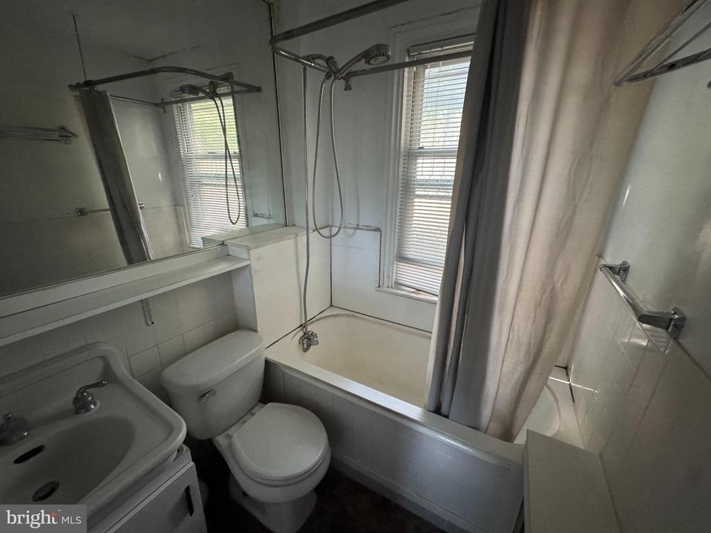 17 Green Street - Photo 9
