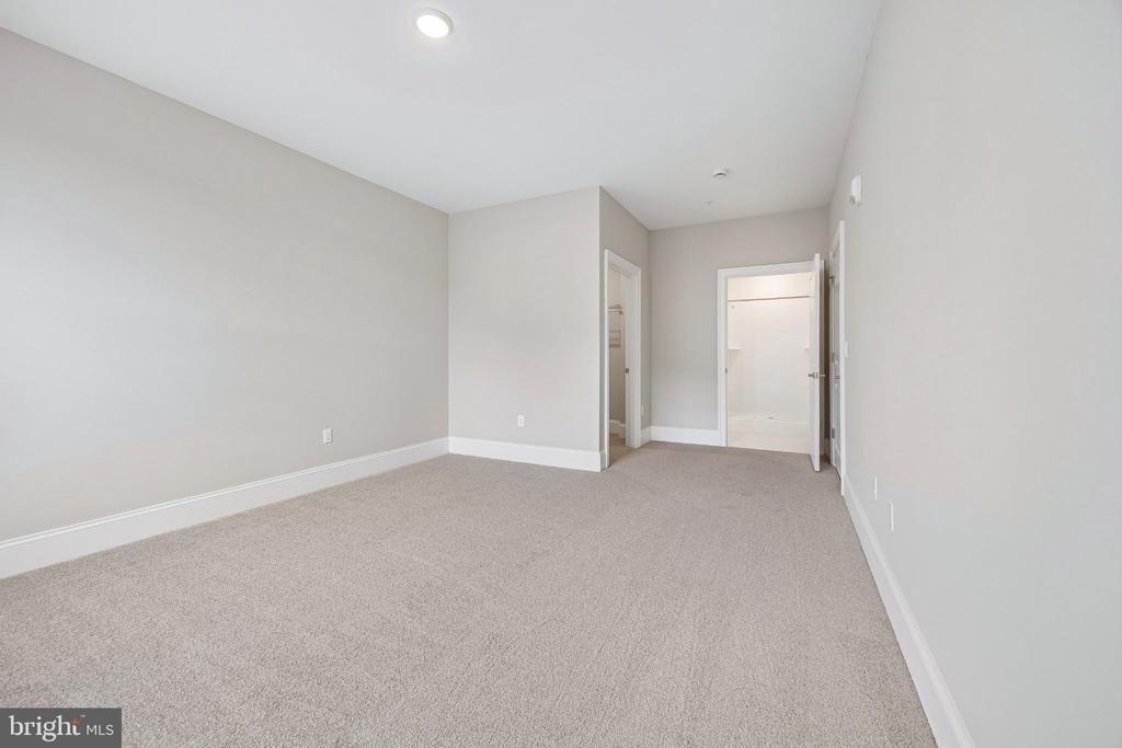 1800 Whirlaway Lane - Photo 9