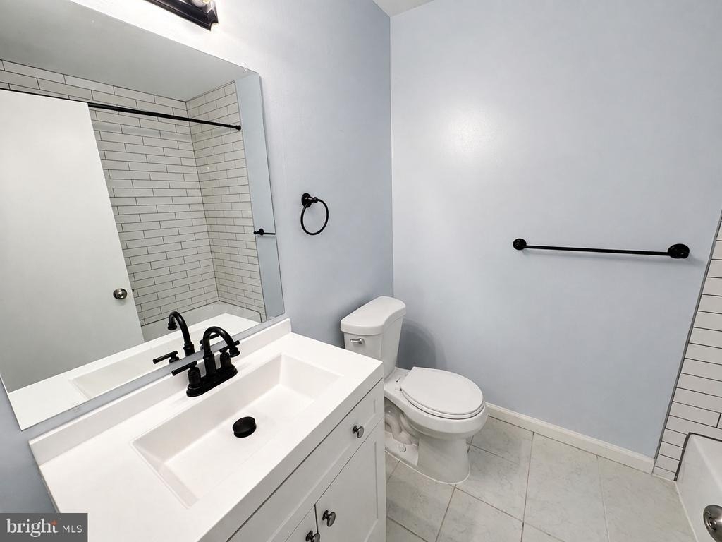 1230 Liberte Court - Photo 9