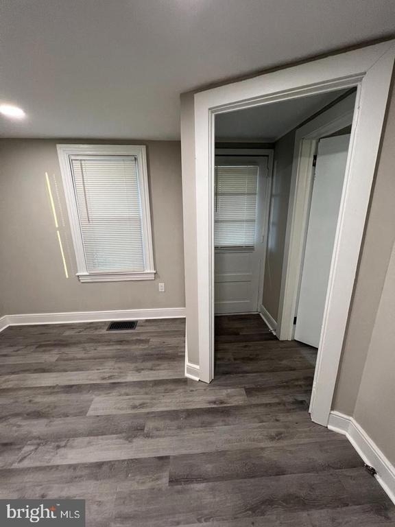30 Spruce Avenue - Photo 5
