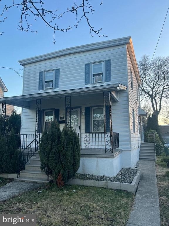 30 Spruce Avenue - Photo 1