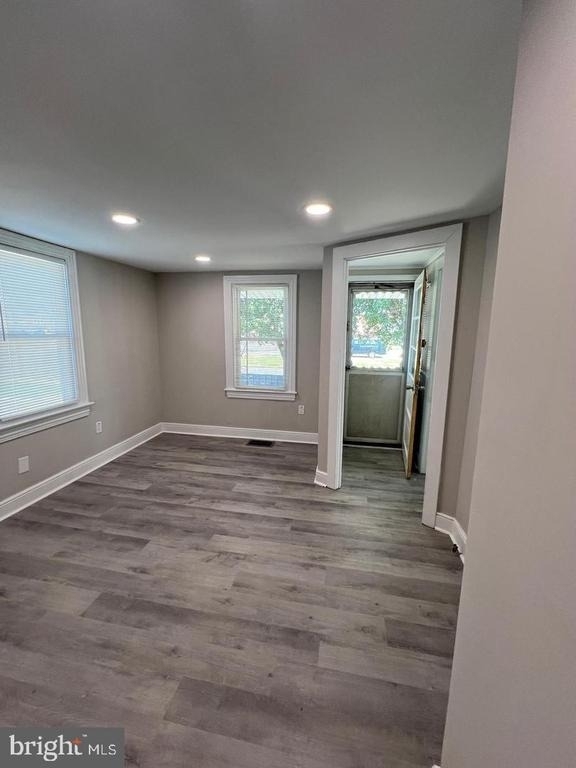 30 Spruce Avenue - Photo 4