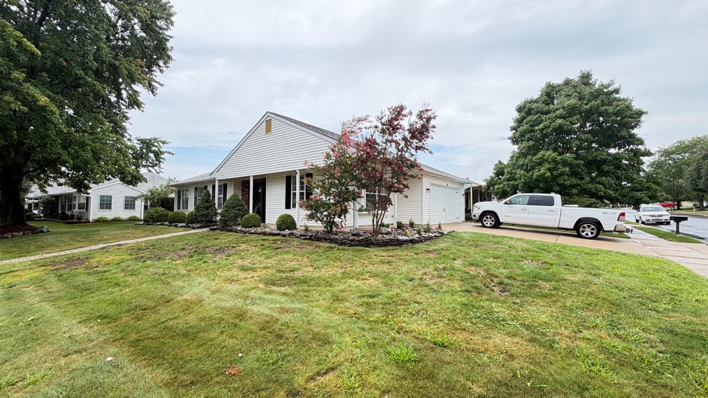 2 Windmill Court - Photo 2