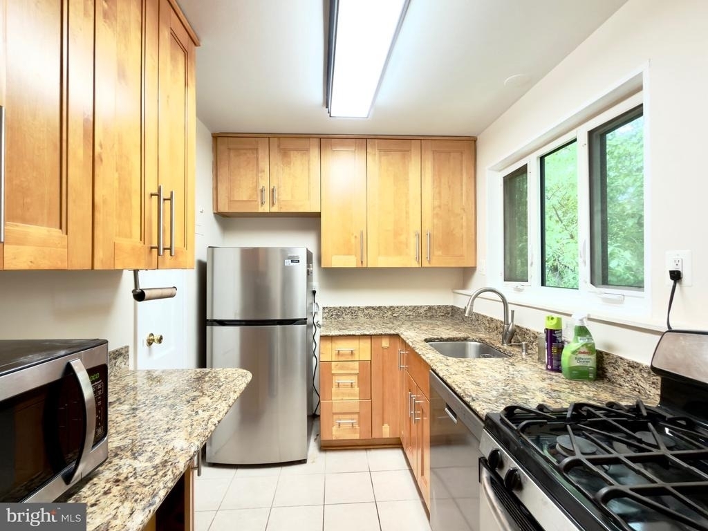 10311 Montrose Avenue - Photo 1