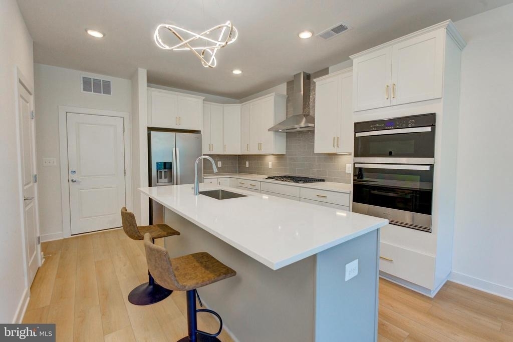 16108 Frederick Road - Photo 15