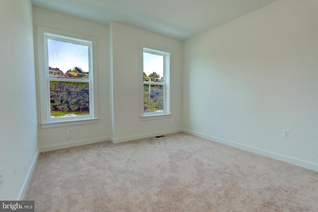 16108 Frederick Road - Photo 23