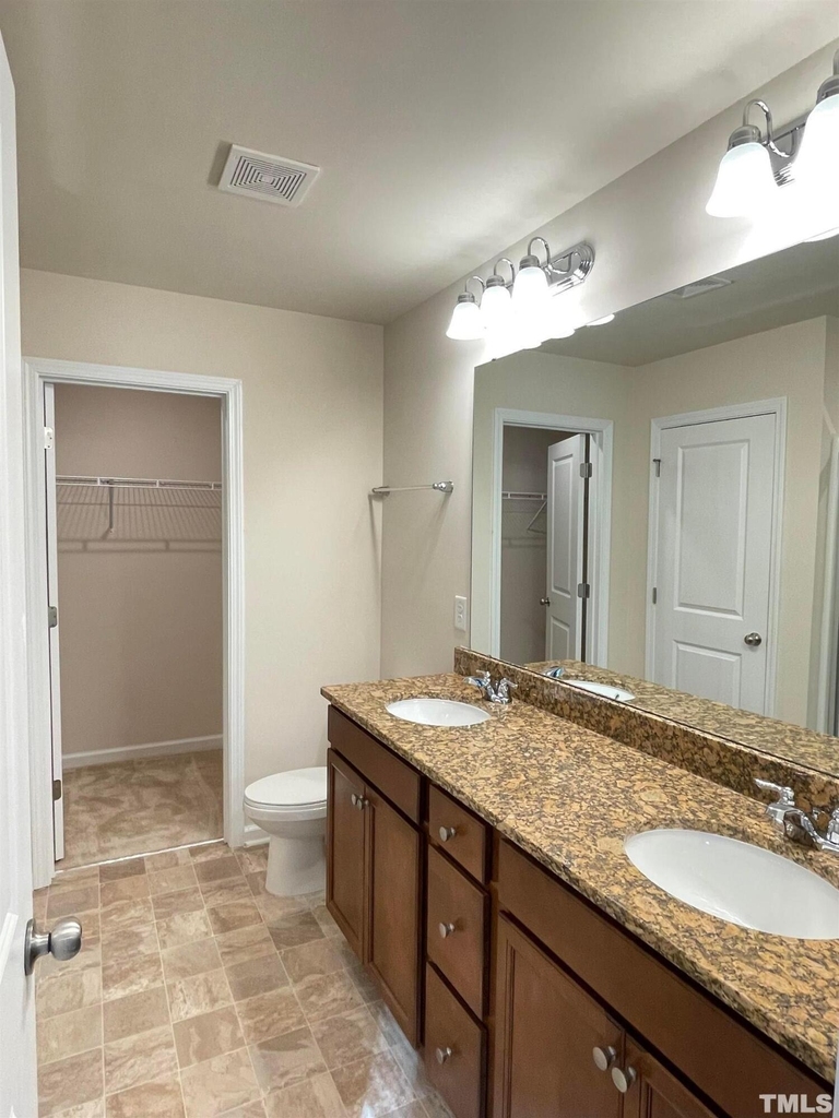 1230 Gemfor Street - Photo 6