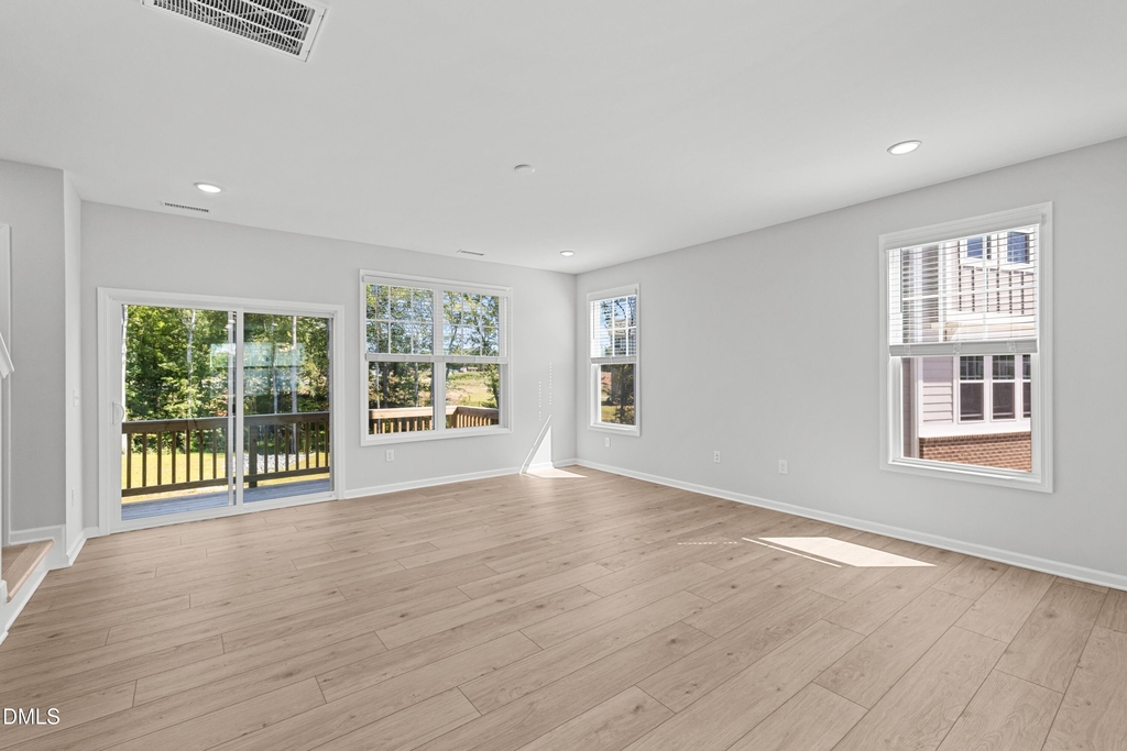 2114 Kettle Falls Station - Photo 17