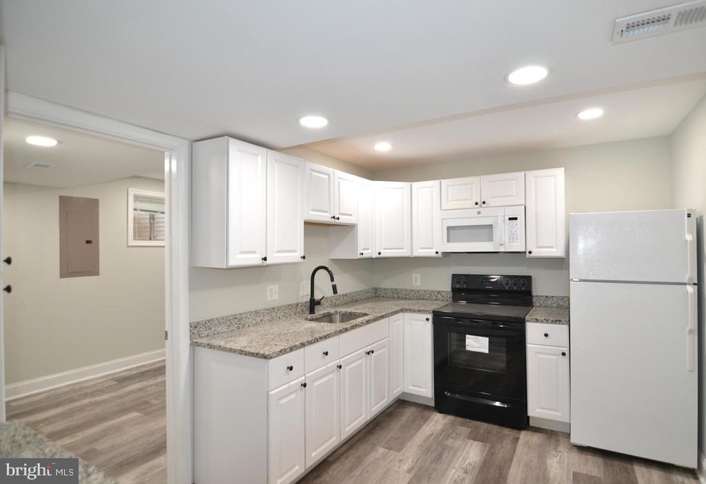 14011 Eagle Court - Photo 24