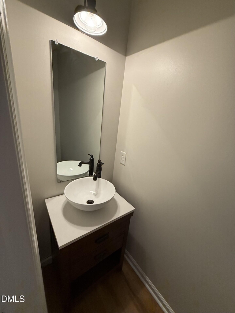 4046 Landover Lane - Photo 9