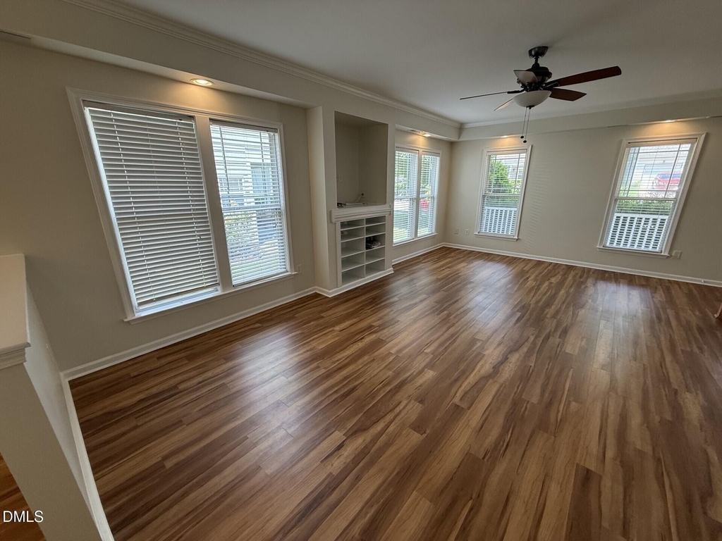 4046 Landover Lane - Photo 4