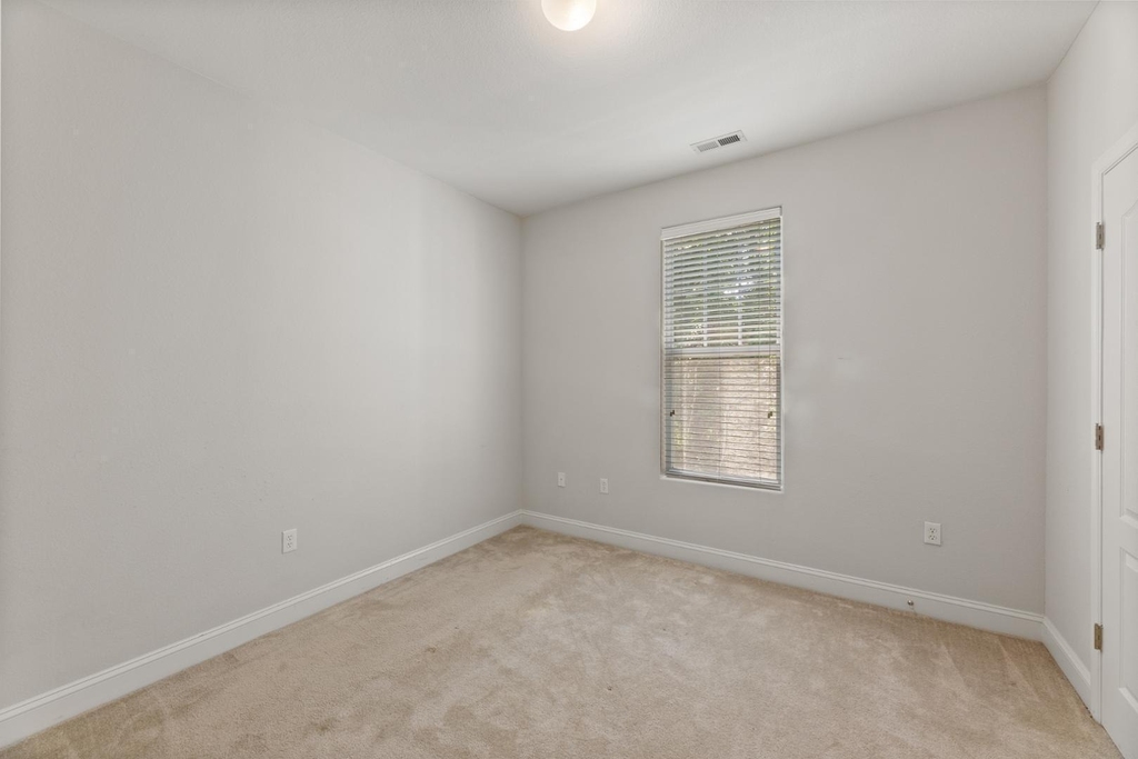 1922 Parkside Village Drive - Photo 27