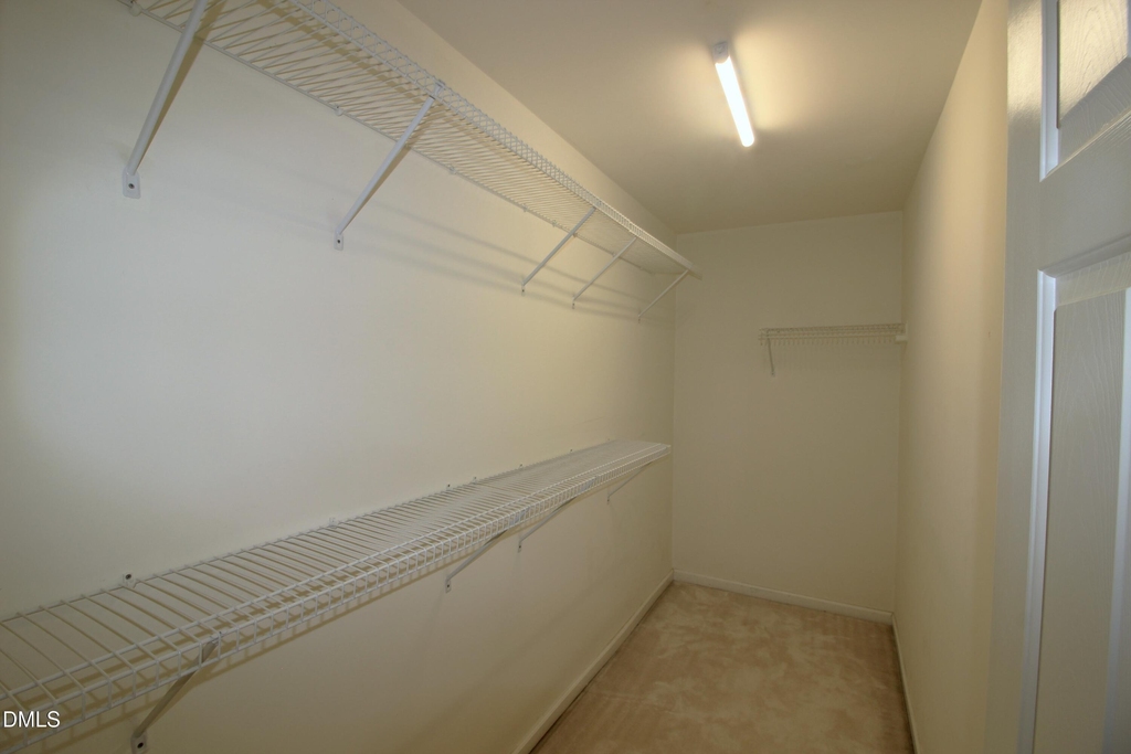 304 Peachtree Point Court - Photo 16