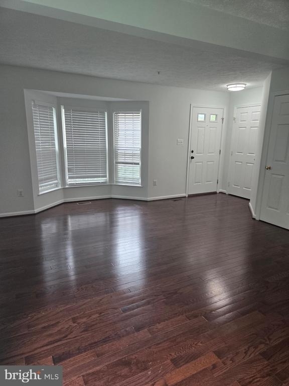 6632 Granville Court - Photo 34