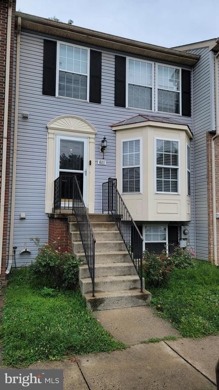 601 Primus Court - Photo 0