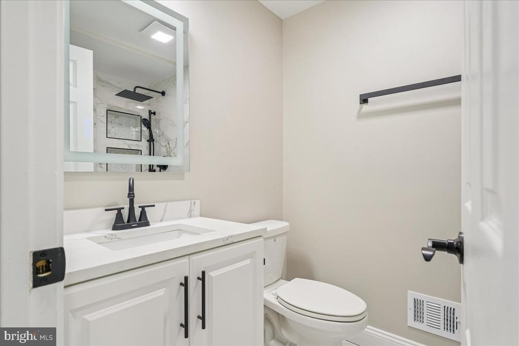 1315 Danberry Drive - Photo 16