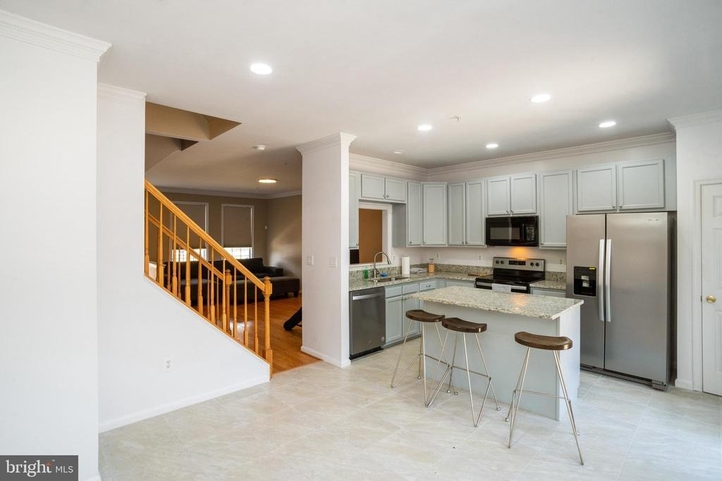 9962 Morristown Place - Photo 4