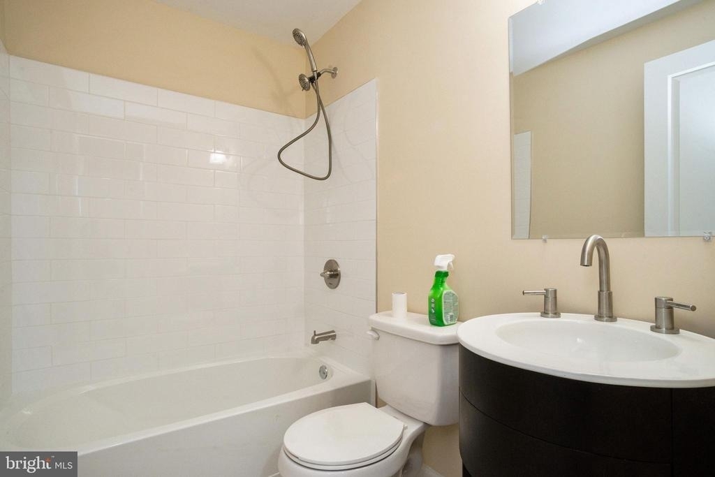 9962 Morristown Place - Photo 7