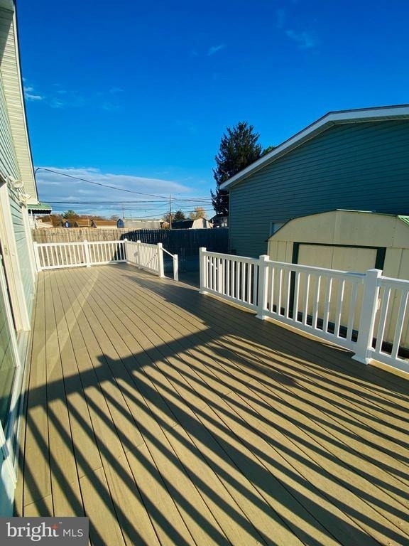 619 Franklin Avenue - Photo 16