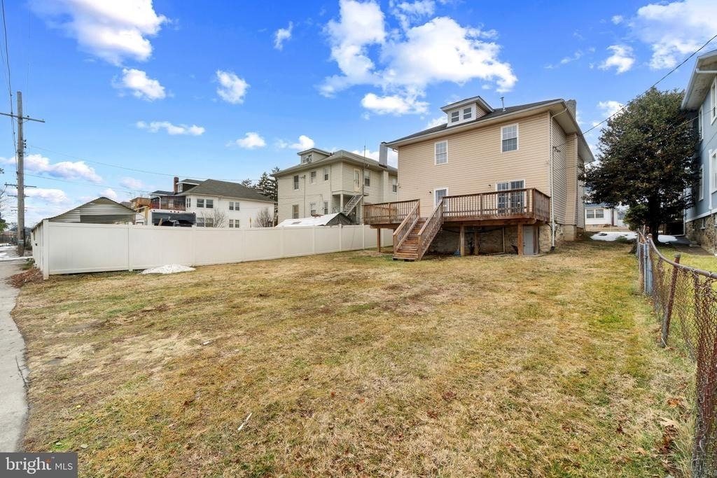 4021 Barrington Road - Photo 38