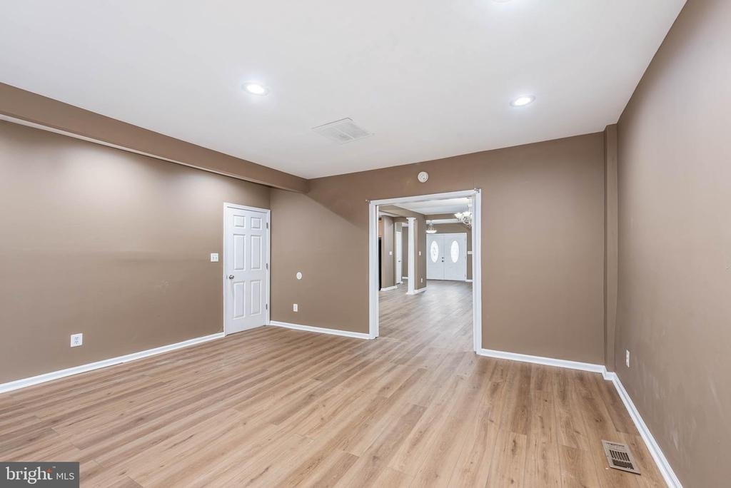 4021 Barrington Road - Photo 12