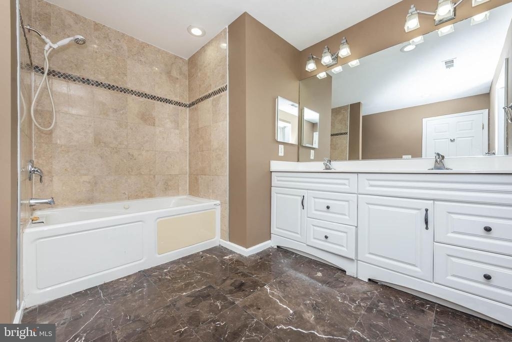 4021 Barrington Road - Photo 30