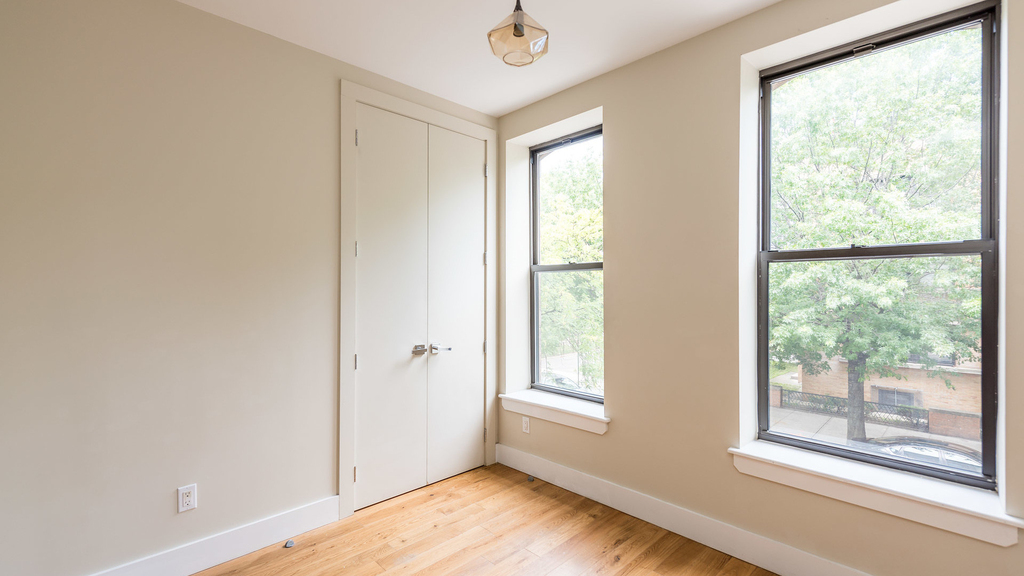 360 Central Ave - Photo 8