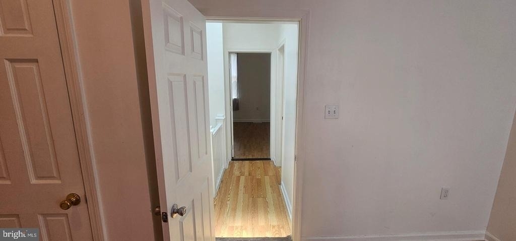 2548 Oswego Avenue - Photo 13