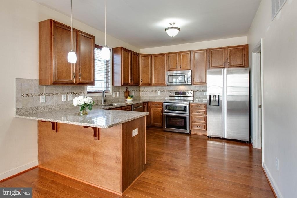 130 Pineview Avenue - Photo 13