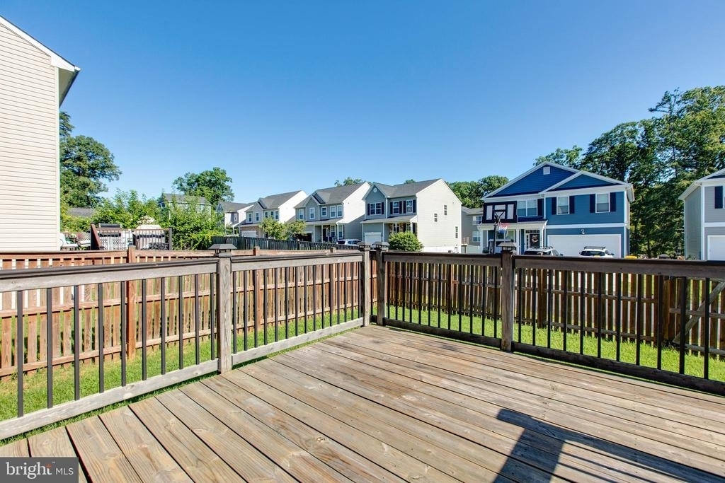 130 Pineview Avenue - Photo 16