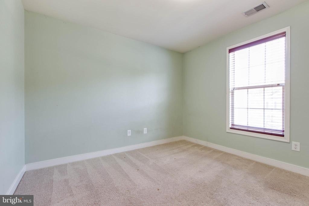 130 Pineview Avenue - Photo 28