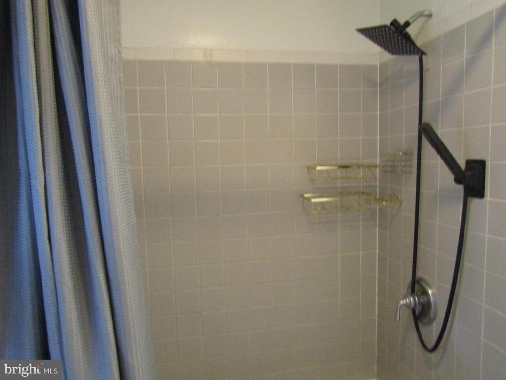 229 Maryland Avenue - Photo 21