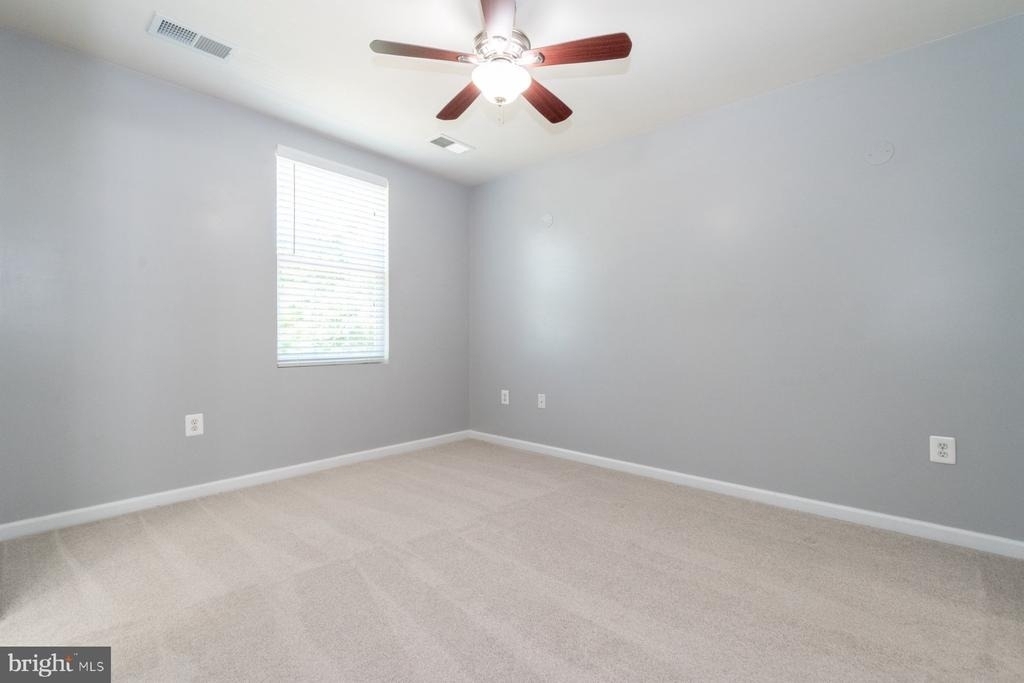 6810 Warfield Street - Photo 13