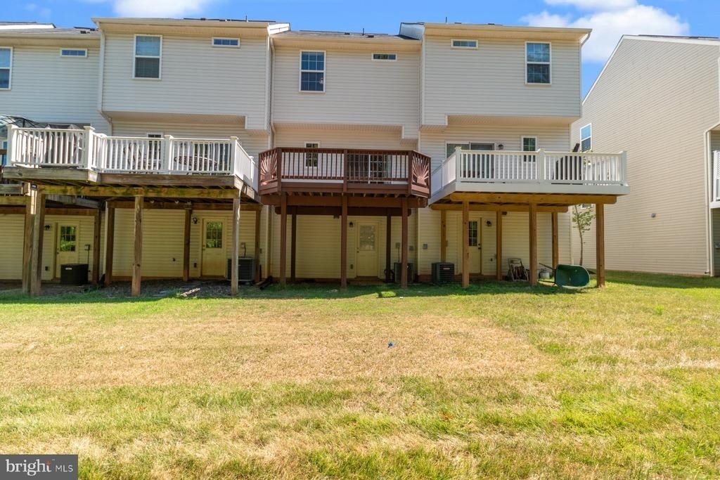 6810 Warfield Street - Photo 26