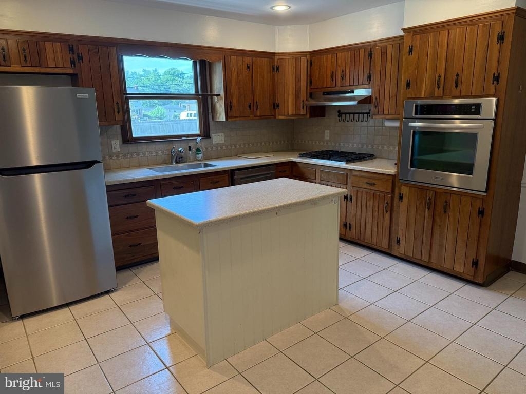 2412 Manet Road - Photo 3