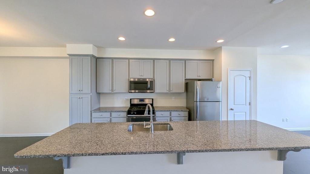 224 Jenny Drive - Photo 5