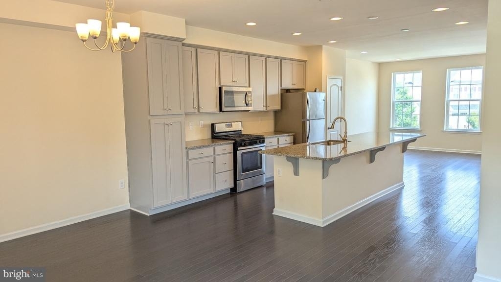 224 Jenny Drive - Photo 2